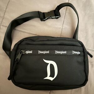 Disneyland Black Belt Bag